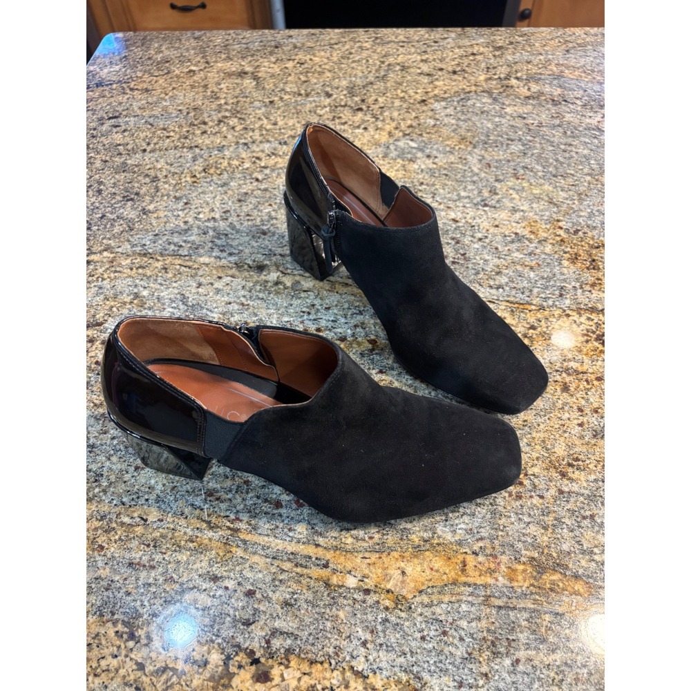 Vionic Linda Black‎ Suede Block Heel Ankle Booties Square Toe Zip Size 9